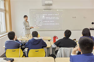 北京一土学校校园环境